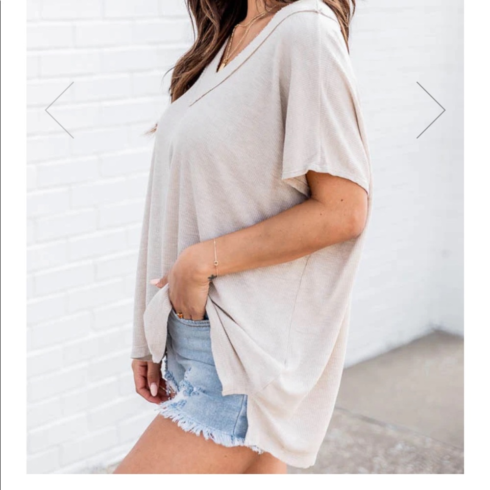 NWOT Pink Lily Top